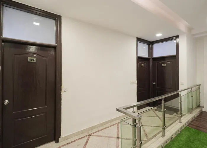 Collection O Radiant Inn Gurgaon