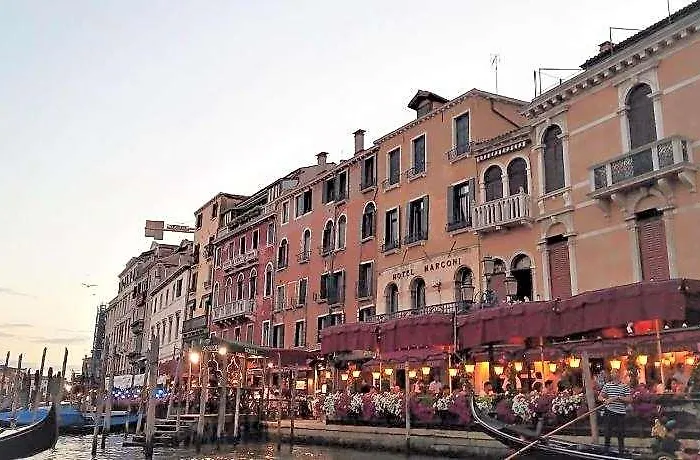 Venice Casa Felice Apartment Free Parking 9 People