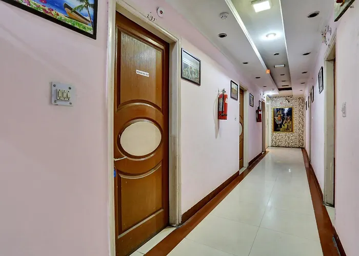 Hotel O Abhishek Residency New Delhi