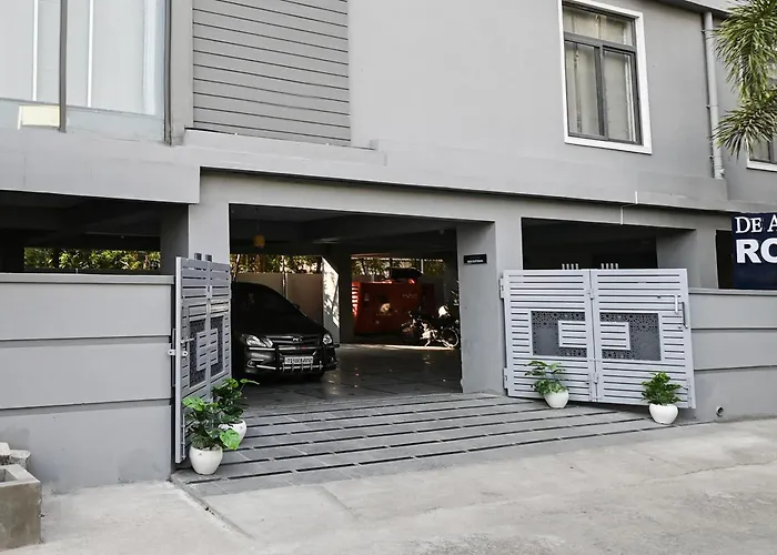 Super Townhouse De Alphabet Karmanghat Hyderabad