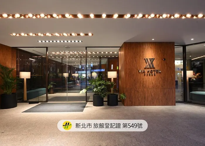 Via Hotel Breeze Taipei