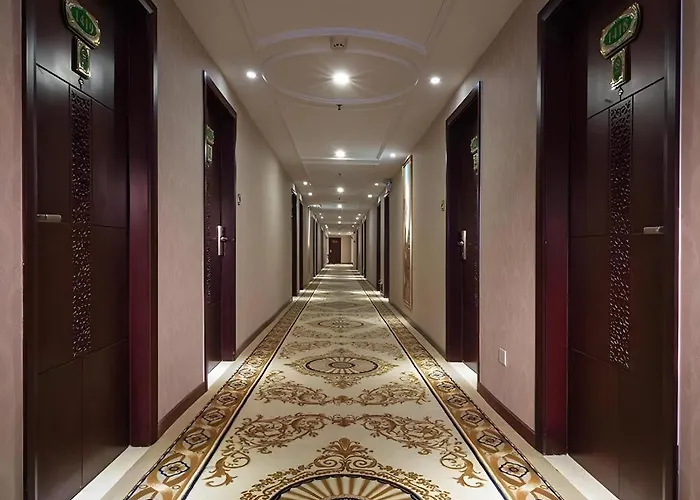 Vienna Classic Hotel Guangzhou Shaheding Metro Station