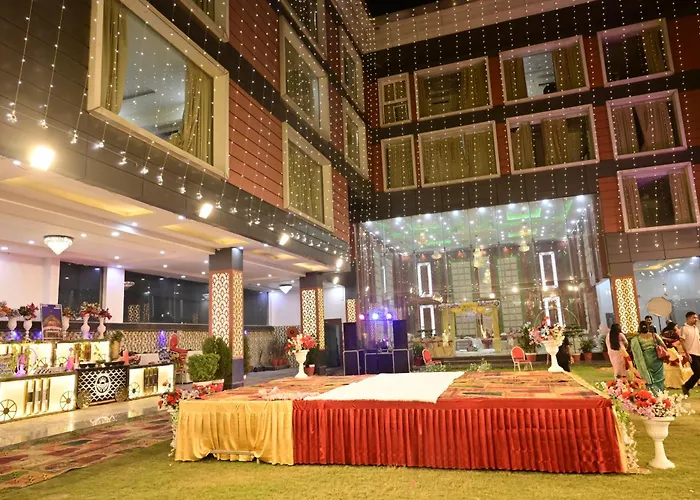 Hotel Ss Grand Lucknow