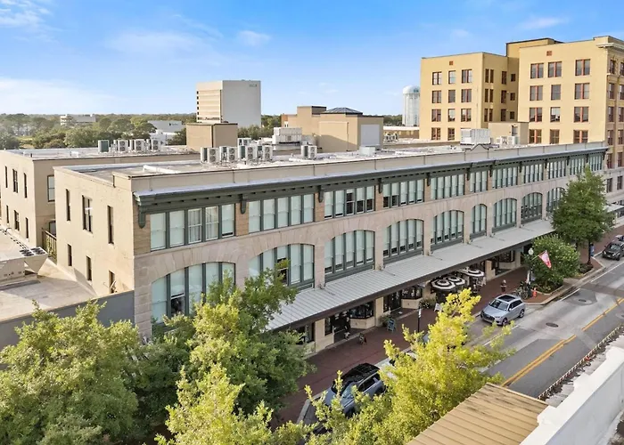 The Brent Lofts Aparthotel Pensacola
