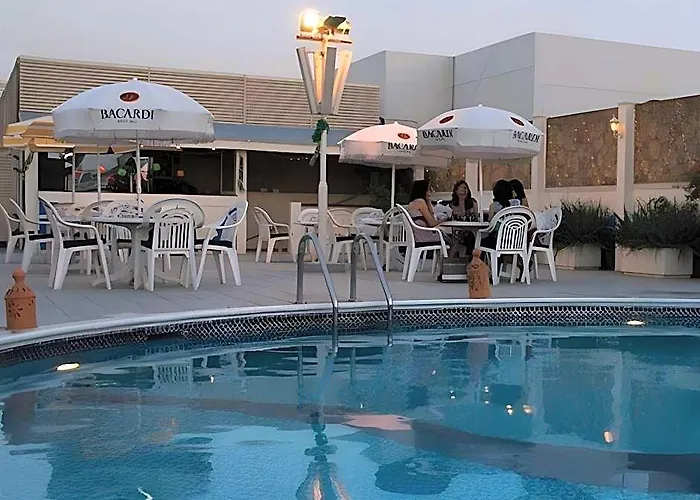 Aavri Hotel Deira, Dubai