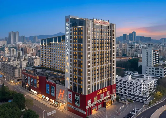 Shenzhen Ramada Plaza, North Railway Station Hotel
