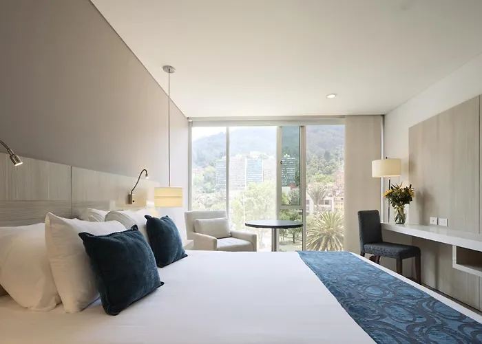 Hotel Bh Bicentenario Bogota