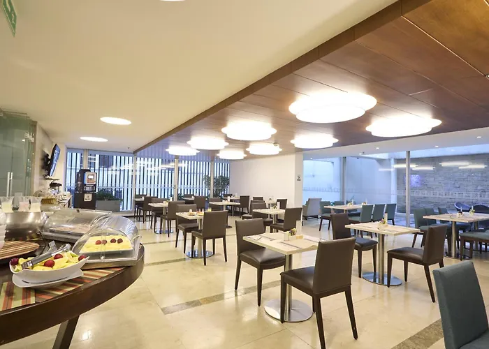 Hotel Bh Bicentenario Bogota