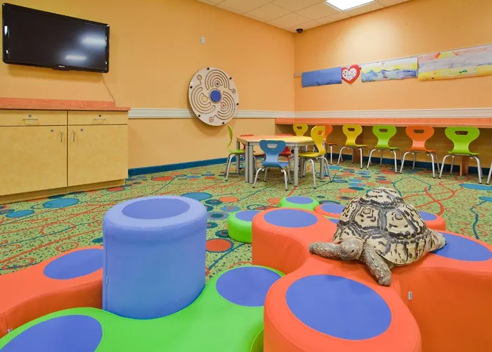 Holiday Inn & Suites Virginia Beach - North Beach By Ihg