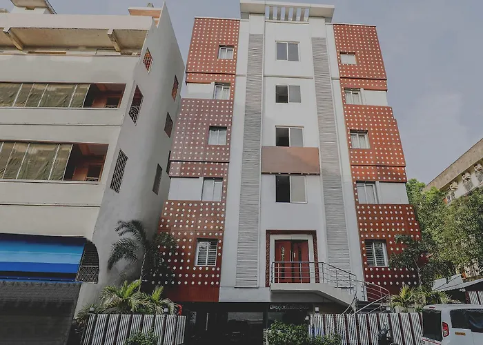 Super Hotel O Src Grand Vijayawada