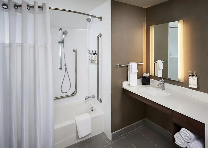 Staybridge Suites Niagara-On-The-Lake By Ihg