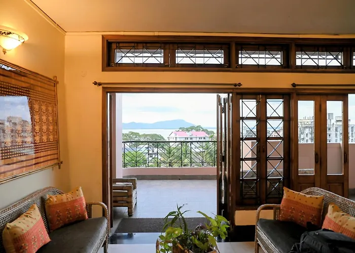 River Breeze Home A Comfort Stay Guwahati