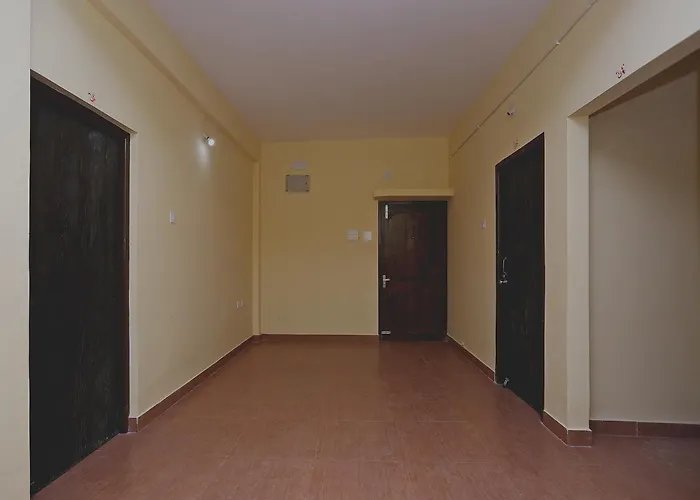 Oyo 17276 The Maple Tree Hotels Bhubaneswar