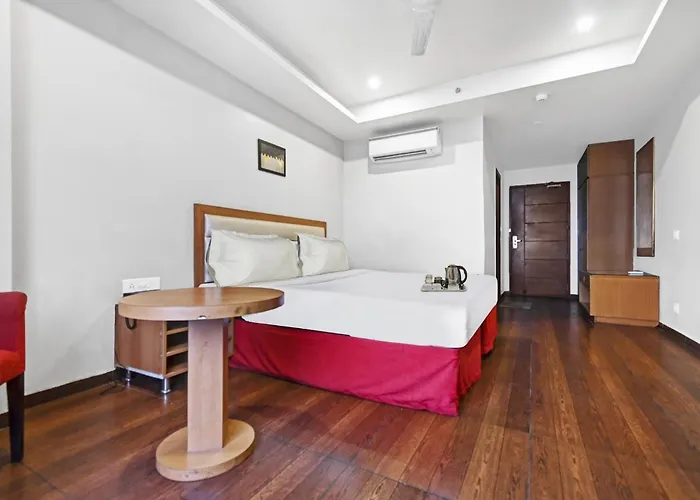 Townhouse The Grand Hotel Jaipur