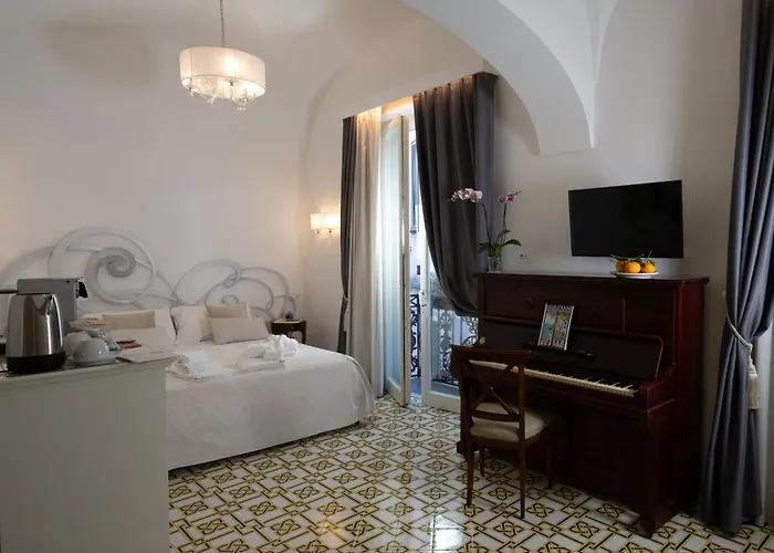 Core Amalfitano City Suites
