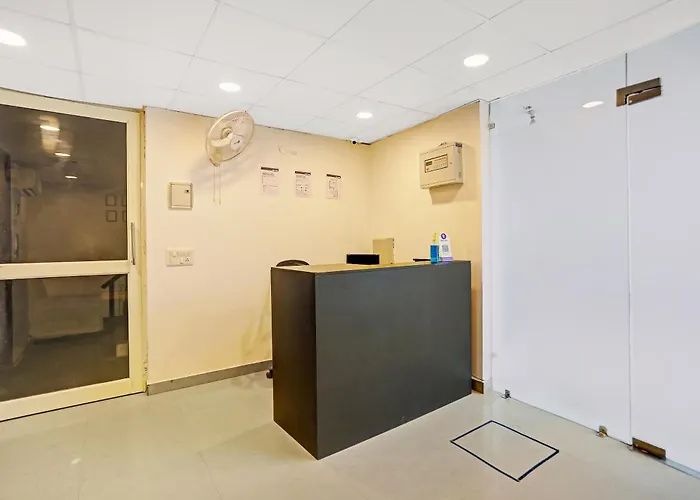 Super Collection O Agniv Residency Near Saket Metro Hotel New Delhi