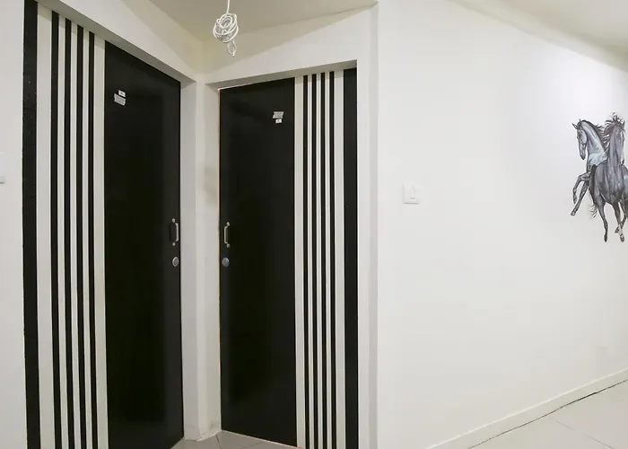 Hotel O Shiv Kunj Vadodara