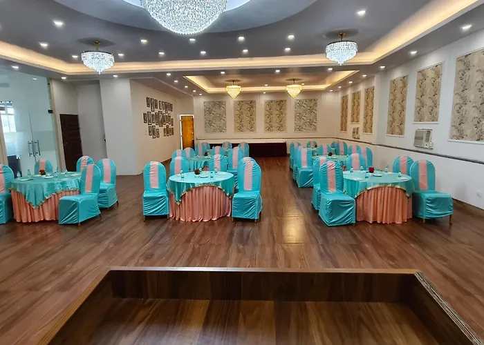 Hotel Divine Lakshmi Ganga Rishikesh