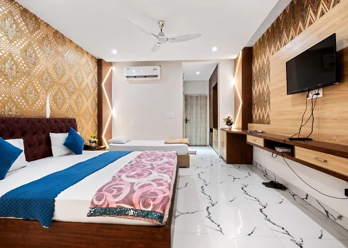 Rbs Hotel & Restaurant 5 Mint Walking Distance From Ram Janam Bhumi Ayodhya