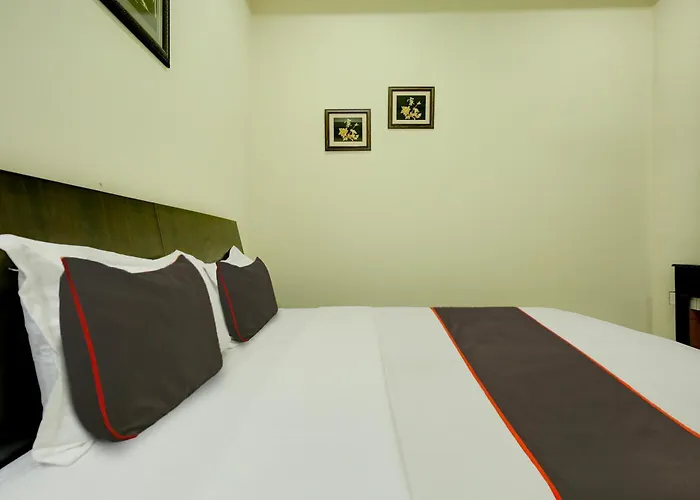 Super Collection O Ovel Hotel Grand Jalandhar