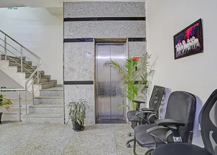 Hotel O Stanley Falls Gurgaon