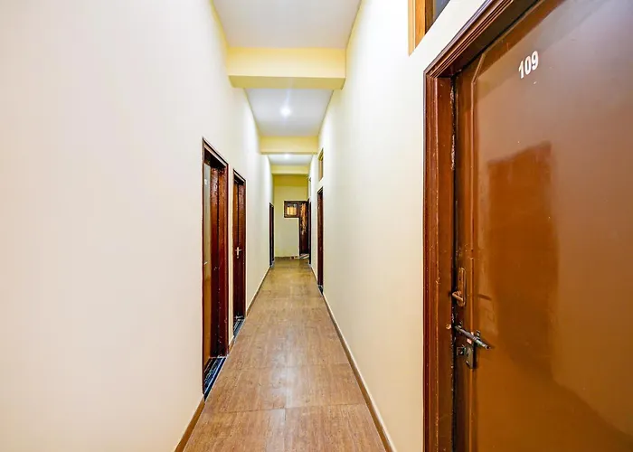 Hotel O Aj Star Hotel Faridabad