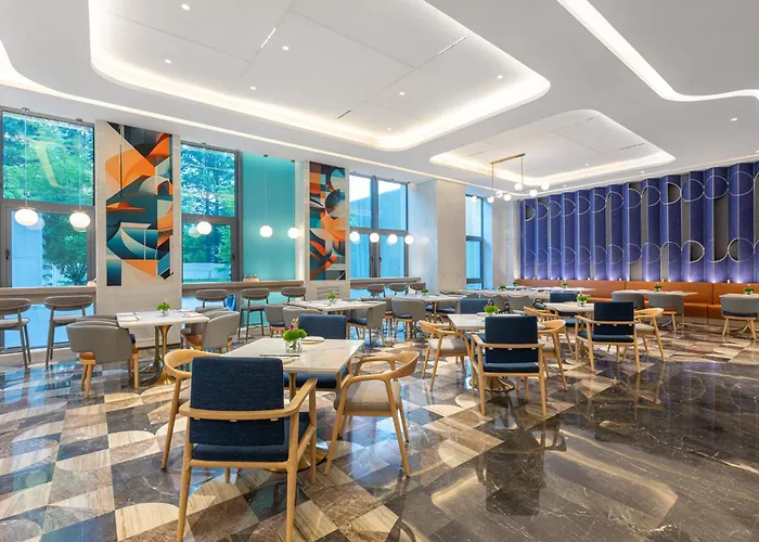 Holiday Inn Express Changfeng Park Shanghai