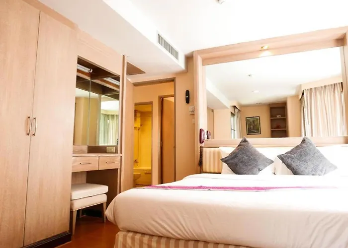 Best Comfort Bangkok Hotel