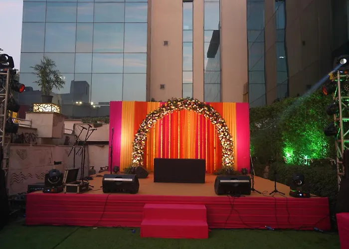 Bel-La Monde Hotel Nh8 At 6Km From Igi Airport Delhi New Delhi