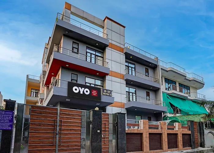 Townhouse 004 Noida Hotel