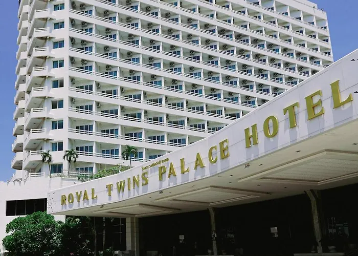 Royal Twins Palace Hotel Pattaya