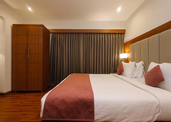 Surasena Regal Vista Agra Hotel