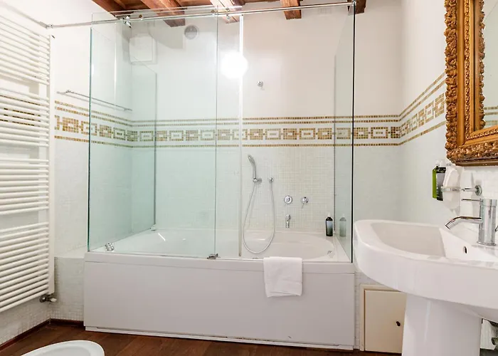 Truly Verona - Delle Erbe Suites