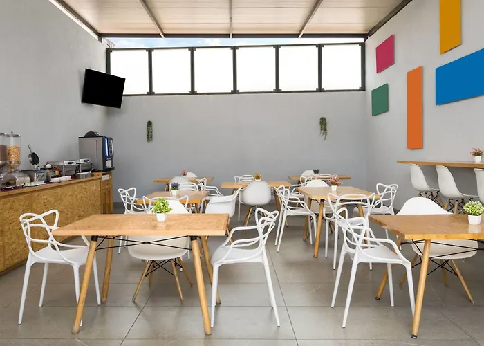 Hotel Mx Mas Roma Cdmx, Trademark Collection By Wyndham Mexico City