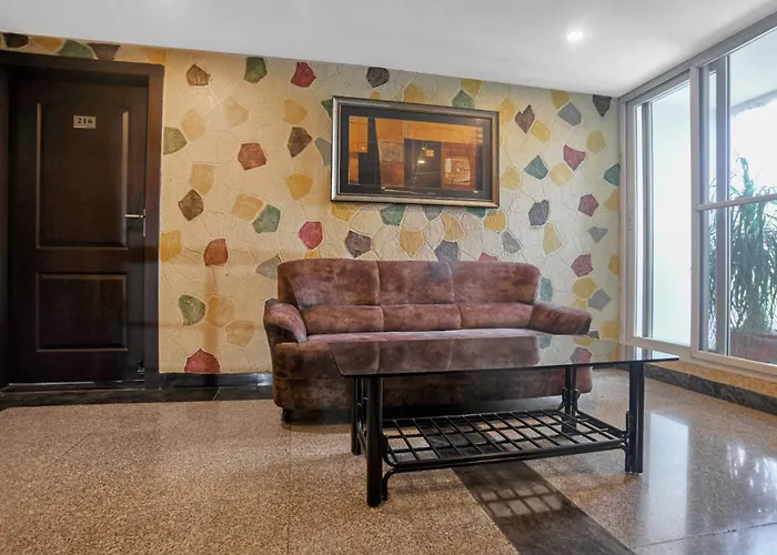 Super Townhouse Divya Palace Indore
