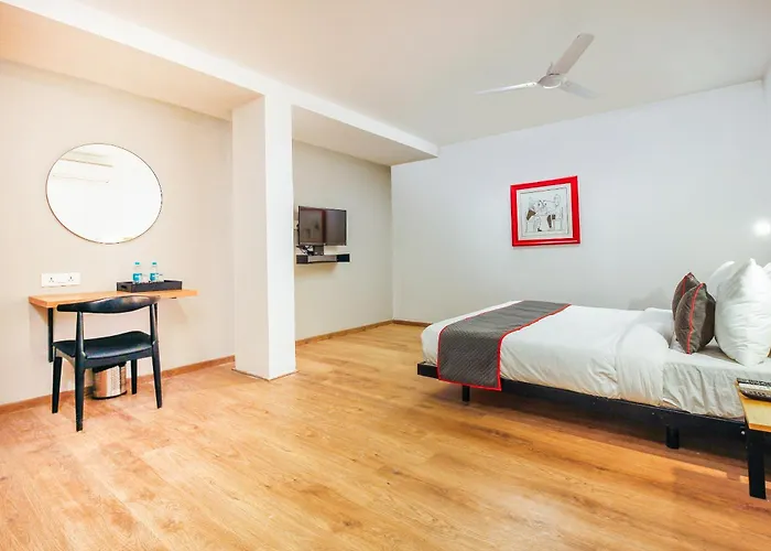 Super Townhouse Rcc Sunrise Hotel Hyderabad