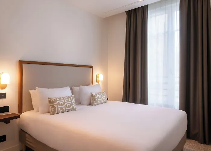 Le Lampika Hotel Paris
