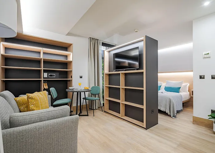 Feelathome Ventas Suites Madrid
