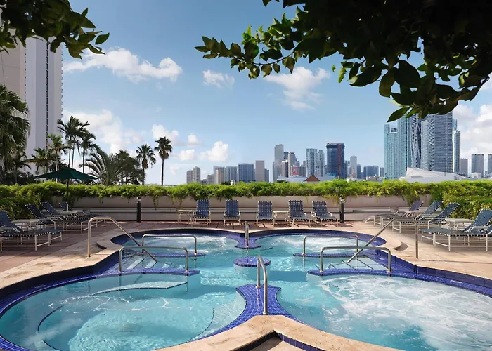 Doubletree By Hilton Grand Hotel Biscayne Bay Miami