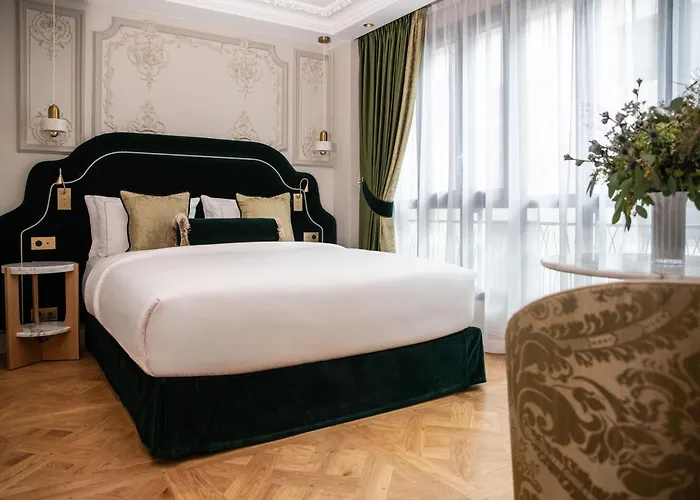 Mode Paris Aparthotel