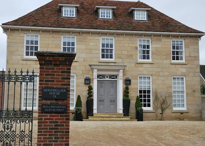 Montpellier House Bed & Breakfast Milton Keynes