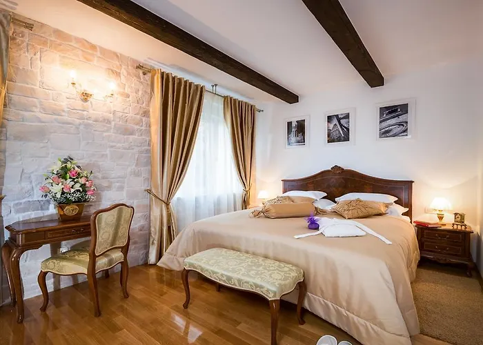 Priska Heritage Rooms (Adults Only) Split