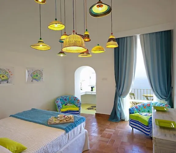 Casa Marta Capri Hotel