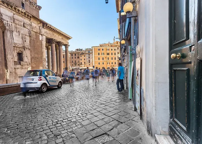 Hub Pantheon Hotel Rome