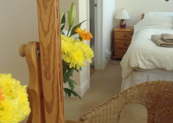 Harlequin Guest House With Parking Weymouth