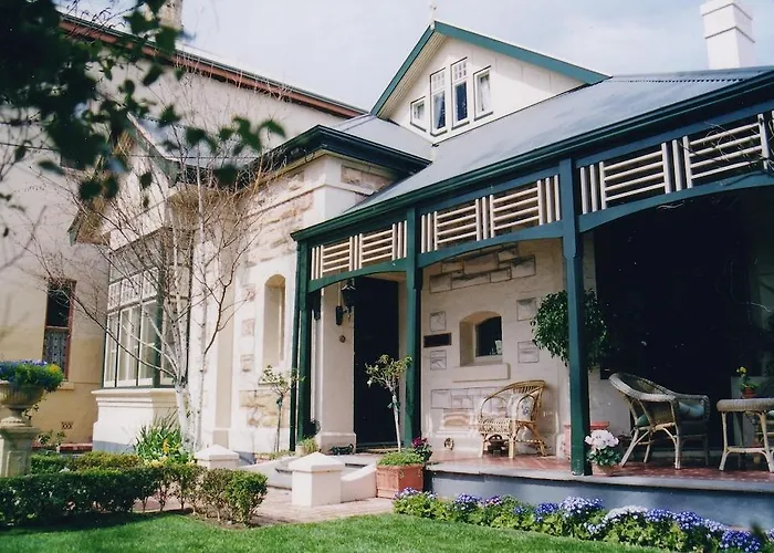 Water Bay Villa Bed & Breakfast Adelaide