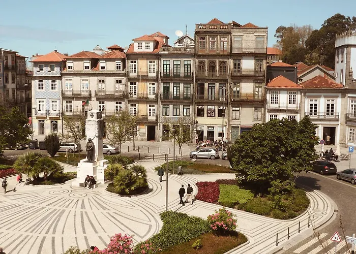 Carlos Alberto Balcony Apt Porto