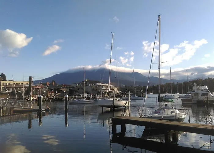 Natone Bed & Breakfast Hobart