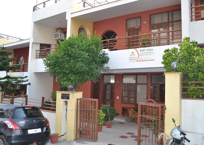 Raj Cottage Ganga Vatika Rishikesh