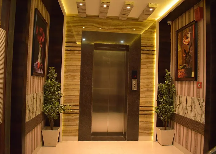 Hotel Uday Palace Varanasi